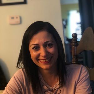 Meet your Posher, Christina